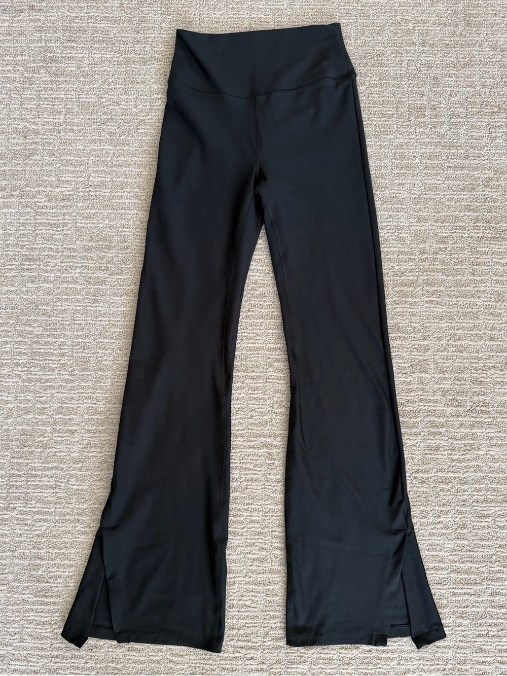 YPB Abercrombie & Fitch SculptLUX Split Hem Flare Leggings